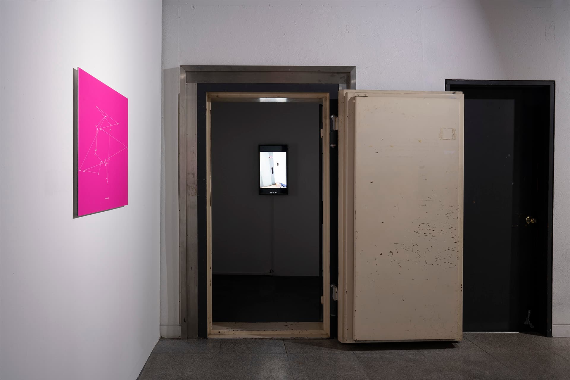 Ahram Jeong, Attention Exercise installation view, Post Territory Ujeongguk, 2022
