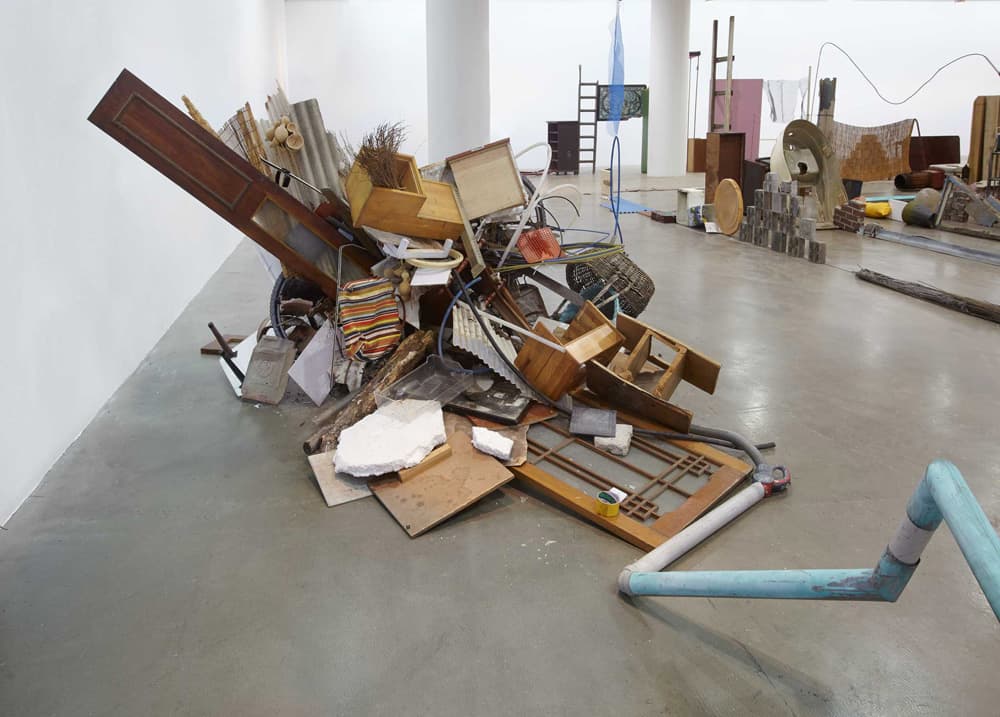 Installation view of Abraham Cruzvillegas, Autodestrucción8: Sinbyeong at Art Sonje Center, 2015 Photo by Kim Taedong