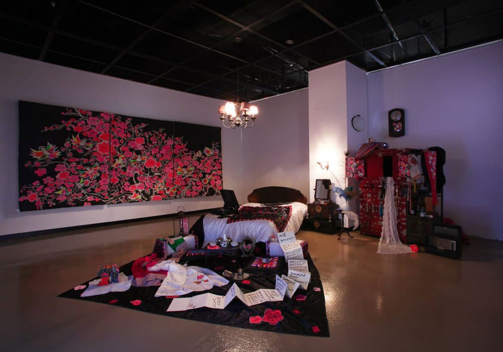 홍지윤 | 봉별(逢別)- 만남과 헤어짐 Being and dead - Meet and separate | 회화설치영상_2분50초_video installation | 2011