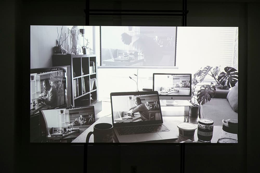 김민정 <Tango : 현재의 식사 습관 연구>  싱글채널 비디오, FHD, 스테레오 사운드, 8분 16초, 2021 (퍼포머 박성율)