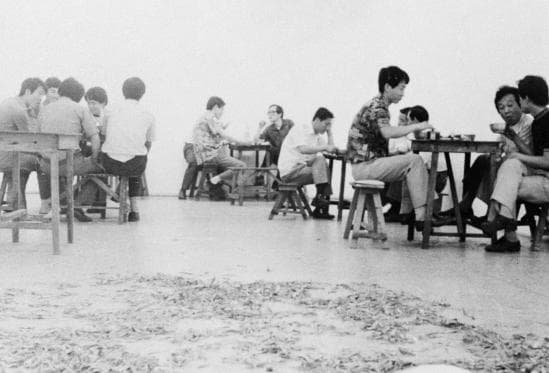 이강소 <화랑 내 술집(소멸)> Myeongdong Gallery, June 25-30, 1973