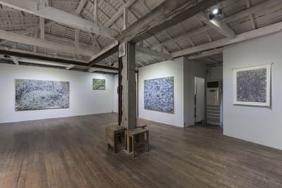 2016 풀 프로덕션 《한진 개인전: White Noise》 전시컷 Photo by 홍철기 ⓒ한진, 아트 스페이스 풀