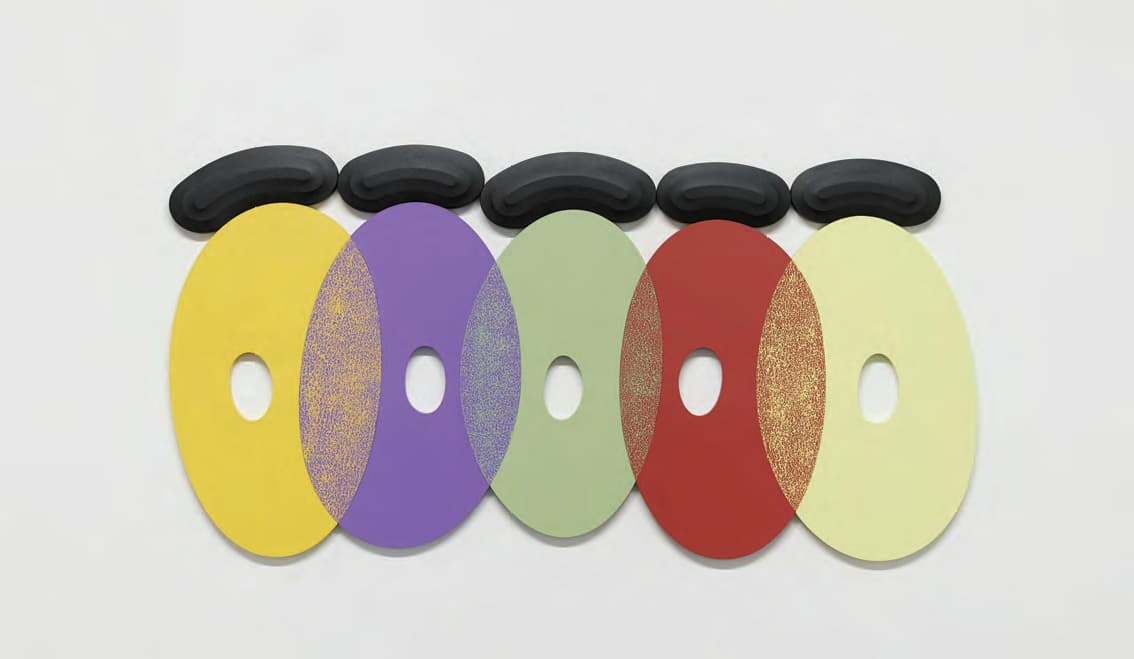 The Eaters, 2018 Acrylic on canvas, acrylic on plywood, 91.4 × 157.5 cm | 36 × 62 in, Courtesy the Artist and Perrotin