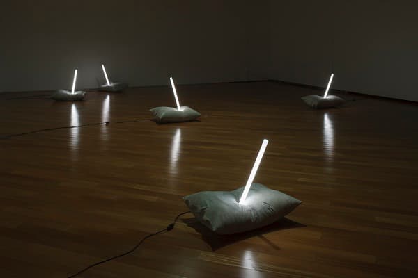 구부러진 기억, 2016 콘크리트 외 혼합재료, 가변크기