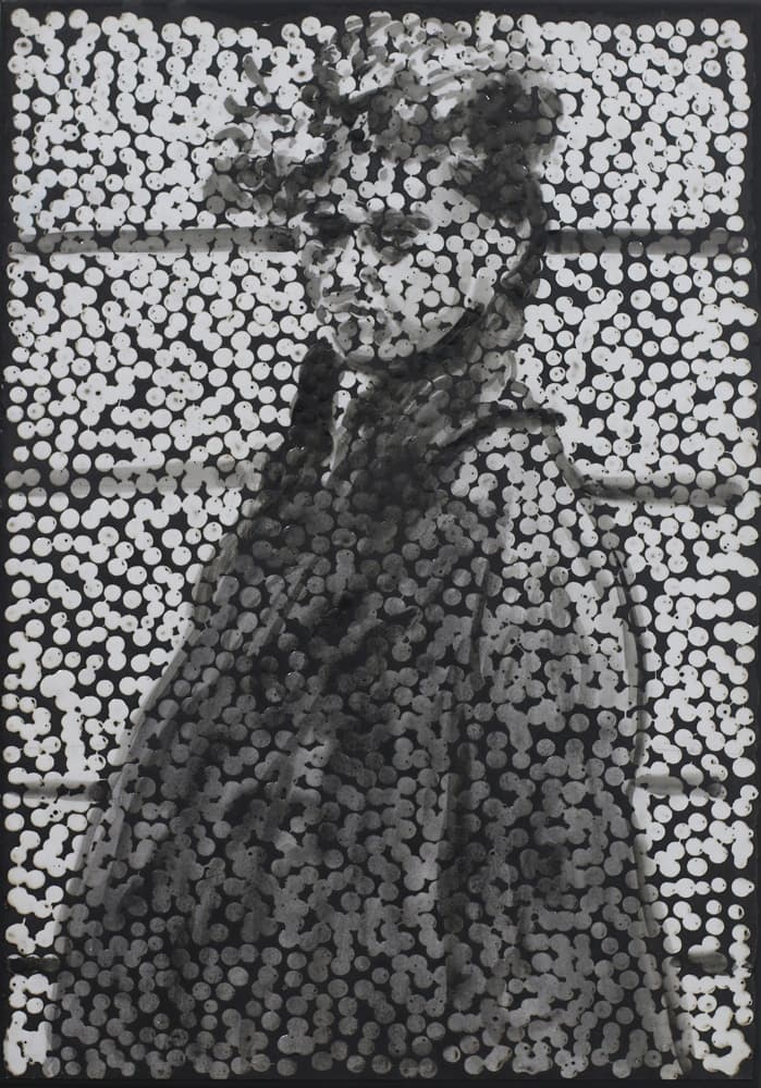 다니엘 보이드, Untitled(WWBMDIS),2019, Oil paint, watercolor and archival glue on paper mounted to linen, 57x39.5cm Courtesy of the artist and Kukje Gallery