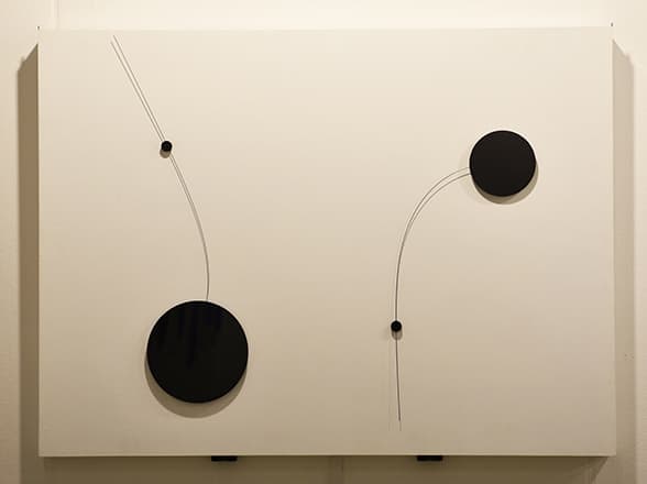 김태희_Reflection7_나무, 아크릴, 모터, 센터, 130x97cm, 2011