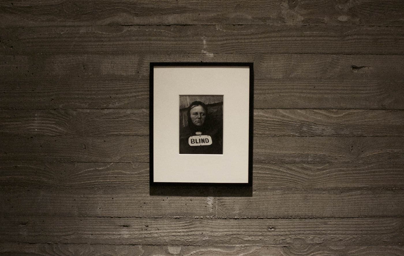 폴 스트랜드 Paul Strand_ <Blind Woman, New York, 1917>_ Photogravure from 'Camera Work'_ 9x7in_ 1917