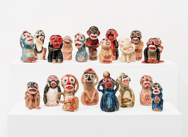 윤남웅, 猿, 2015. 흙, 유약, 가변크기