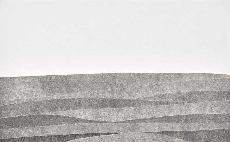 구나영, <쌓여진 순간들 (Sedimented moments)> [190721] 2019 한지에 먹 oriental ink on hanji 94x151cm