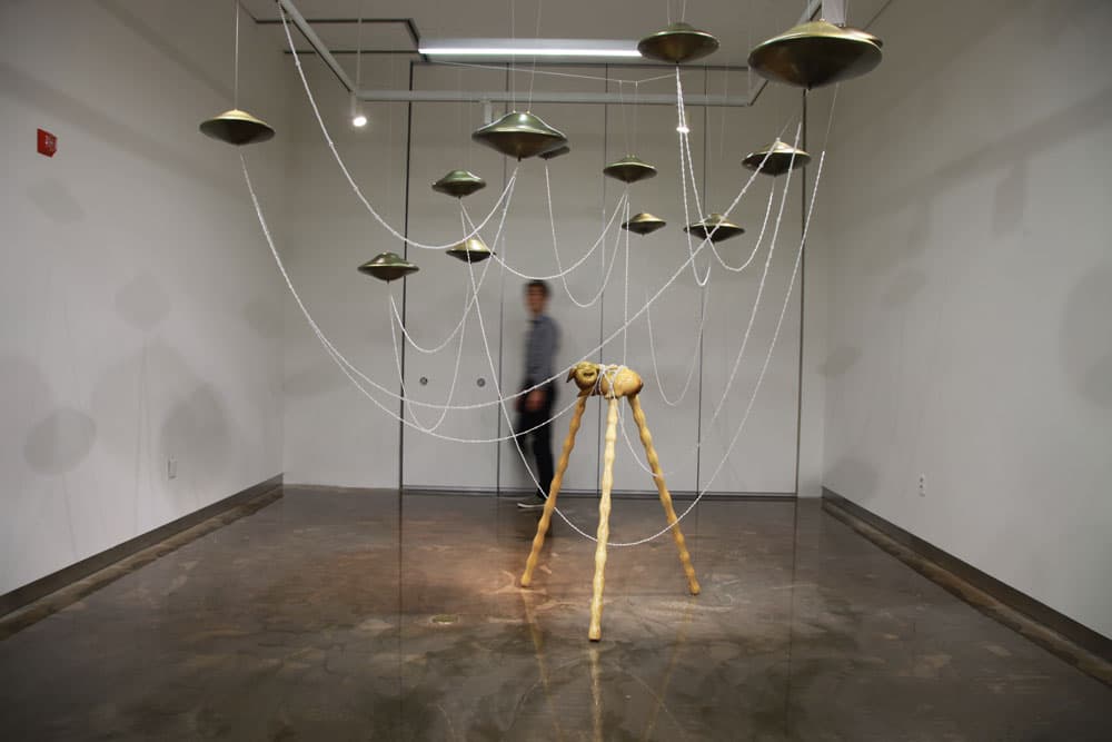 홍장오 개인전 : 미확인비행존재  Unidentified Flying Existence
