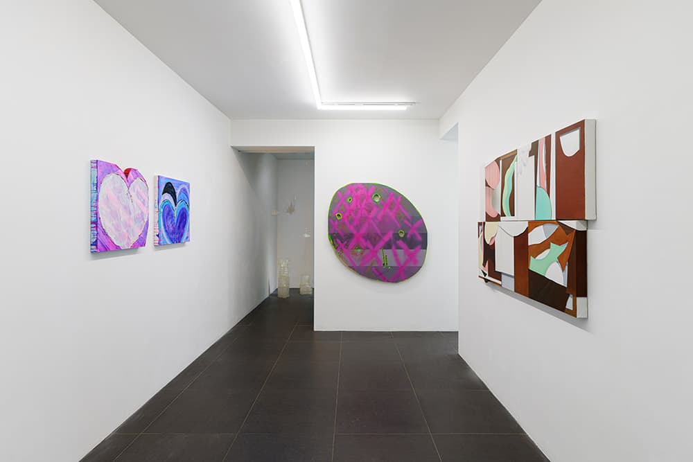 <Transition Navigator> installation view, 2021, Gallery Ooojh (photograpy: Jeong Kyun Goh), 루이즈더우먼 제공