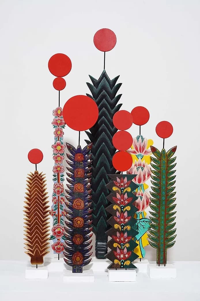 Forest 100x60x78cm Wood, Dancheong 2022 (숲 100x60x78cm 목재, 단청 2022)