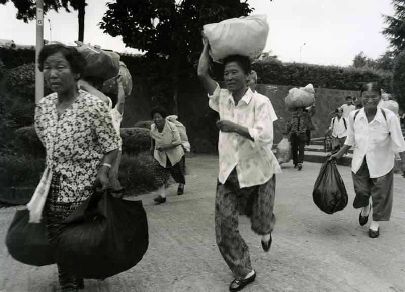 김지연 _ Namgwangju Station 304, Pigment print 1999