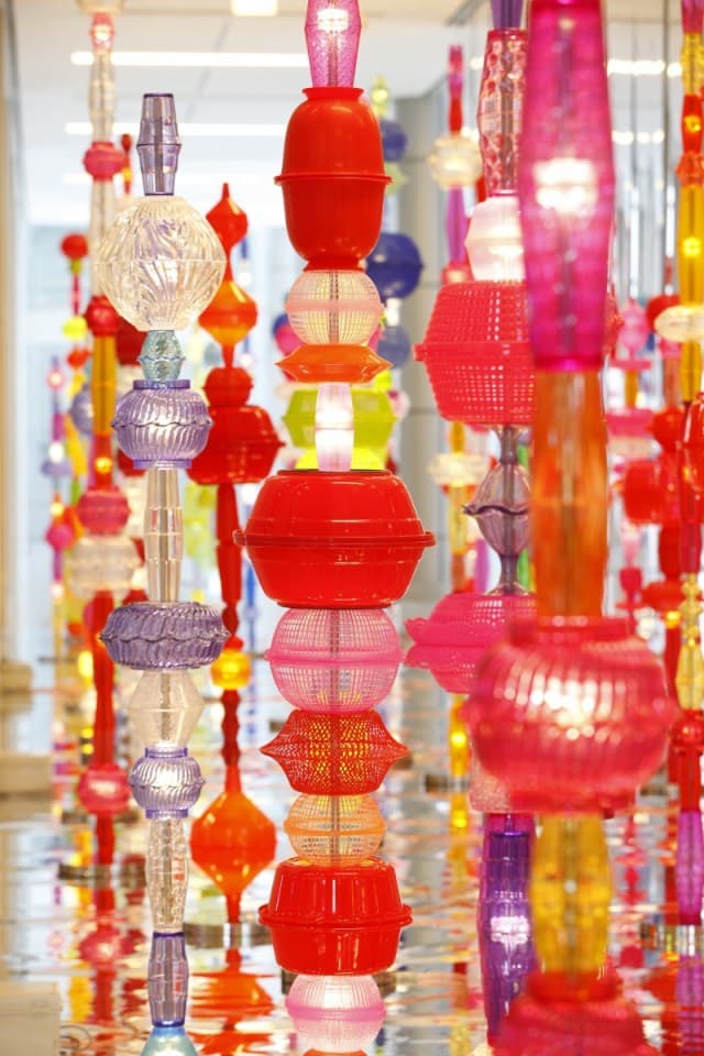 연금술_2013, Plastic plates, LED, Steel Frame, 2m x 2.5m x 3m, 최정화