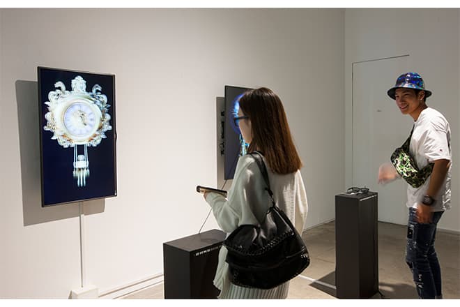 ART TOUCH 1