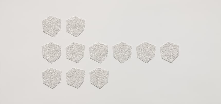 고산금-너는 아이스크림을 좋아해, 168x80cm, 4mm adhesive pearl beads, acrylic on wooden panel, 2012
