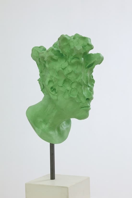 최수앙, Untitled, 18x21x49cm, plaster, pigments, steel, 2016