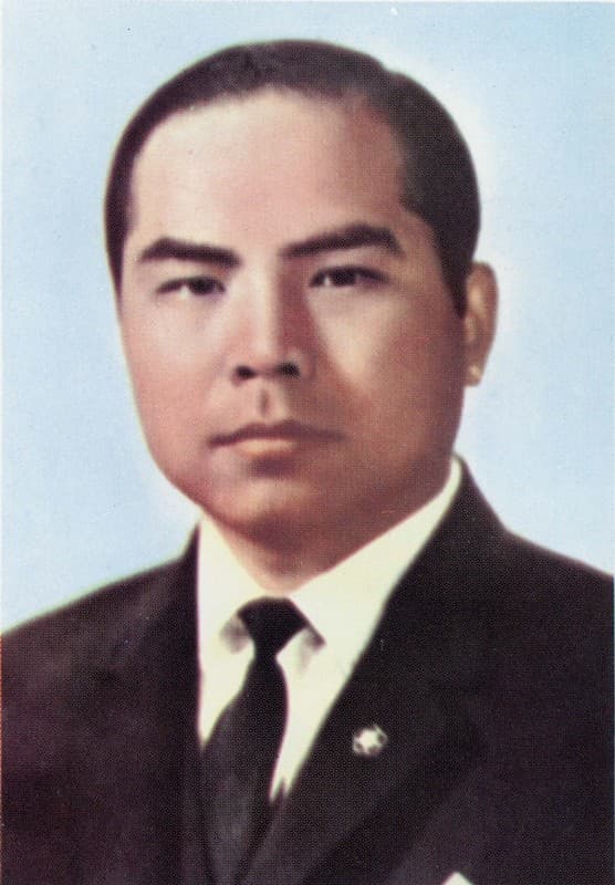 차지철_정치인이 사진수정사를 만났을 때 (정치인 아카이브)