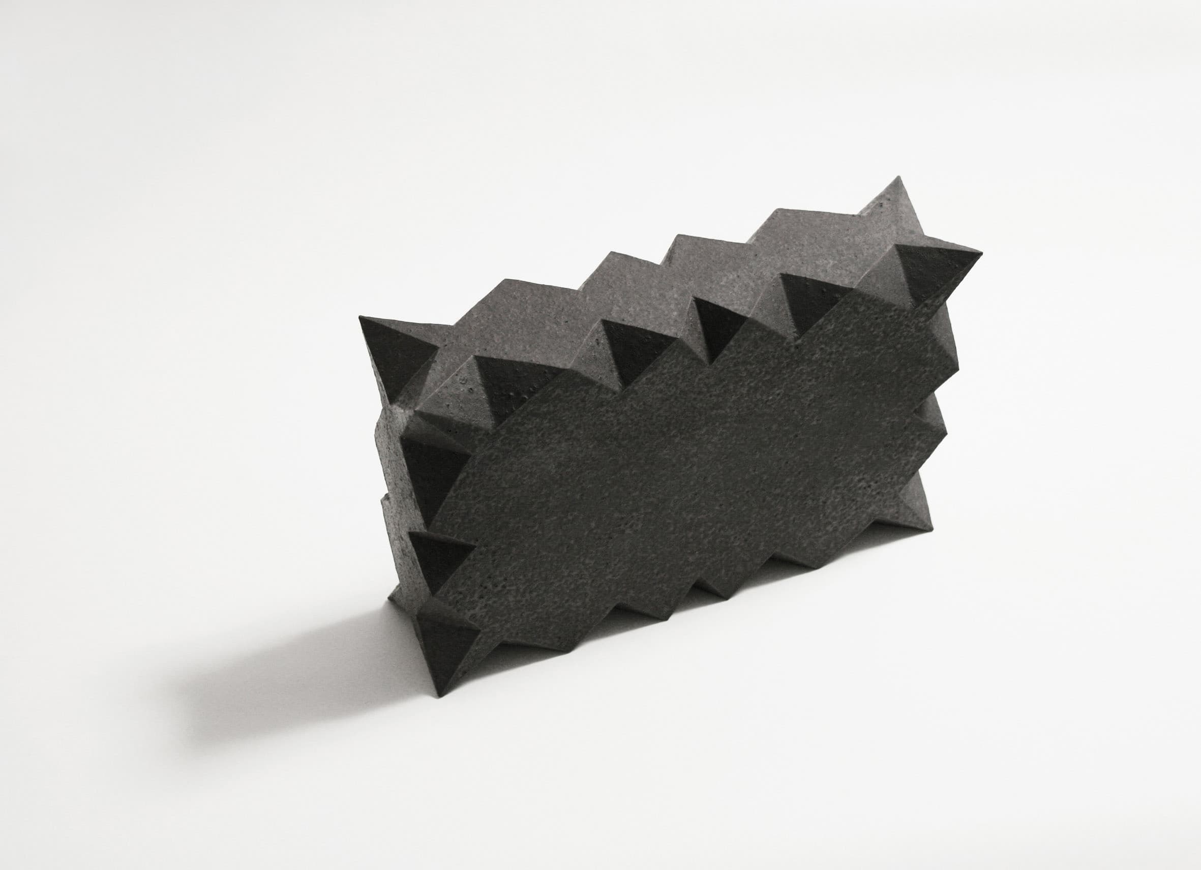 윤성호, P-008, 도자, 27 7 17cm, 2018년작