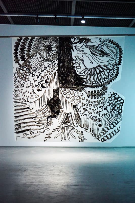 심래정, <Cannibal Kingdom : Psychic Detectives>, 2018, paint marker on diffusion sheet, 202 x 200 cm