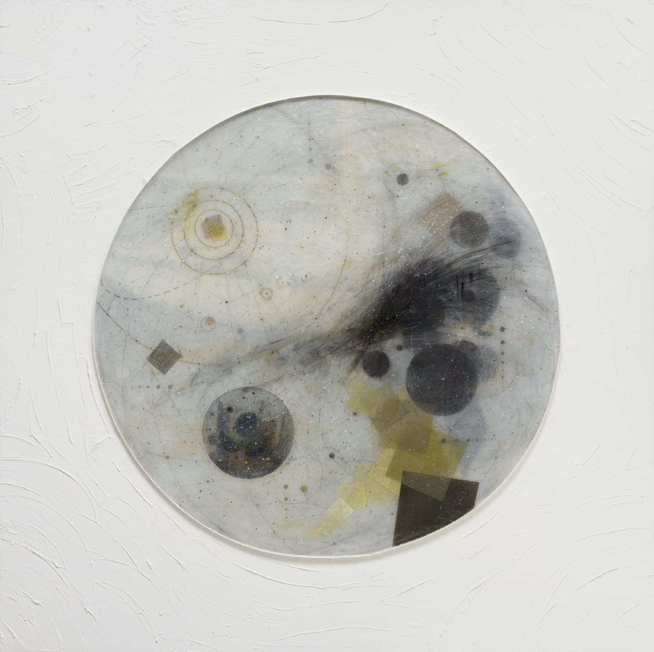 나선미_달 안의 달_Mixed media and resin on canvas_130.3 x 130.3cm_2019