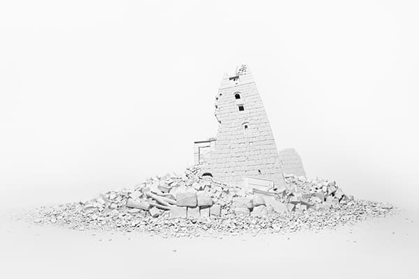 Ha Tae Bum, illusion-7_2018_pigment print, glass with wood frame_74 x 121 cm