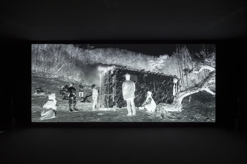 박찬경, 늦게 온 보살, 2019, HD 영화, 흑백, 4.1채널 사운드, 55분, 사진: 홍철기