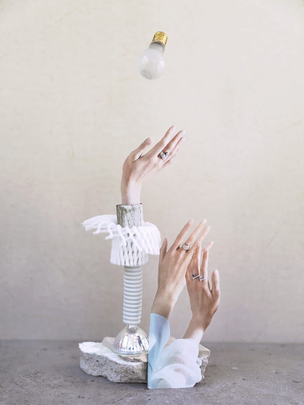 박미정_보내야하는 사물들을 위한 정물, Vanity1_50x37.5cm_Archival pigment print_2018