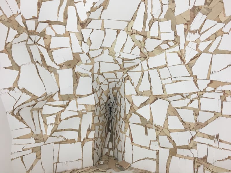 김덕영, Return to Wave, 합판, 페인트, 가변크기, 320x380cm, 2016