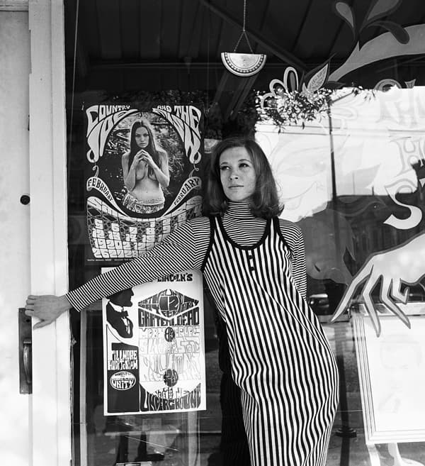 Alice-Marie on Haight Street, 51x41cm, Platinum & Palladium Print, 1967, Ed. 5 of 50