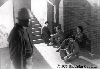 두꺼운 벽의 방 (壁あつき部屋 / Room with Thick Walls), 고바야시 마사키, 1956, 110min