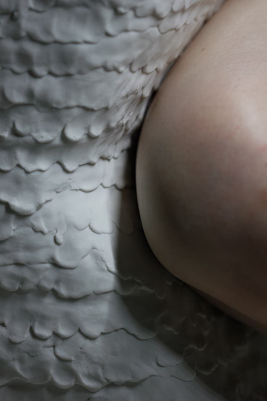분열된 몸짓_42×59cm_피그먼트 잉크젯 프린트_2020 (사진 : 김미루)