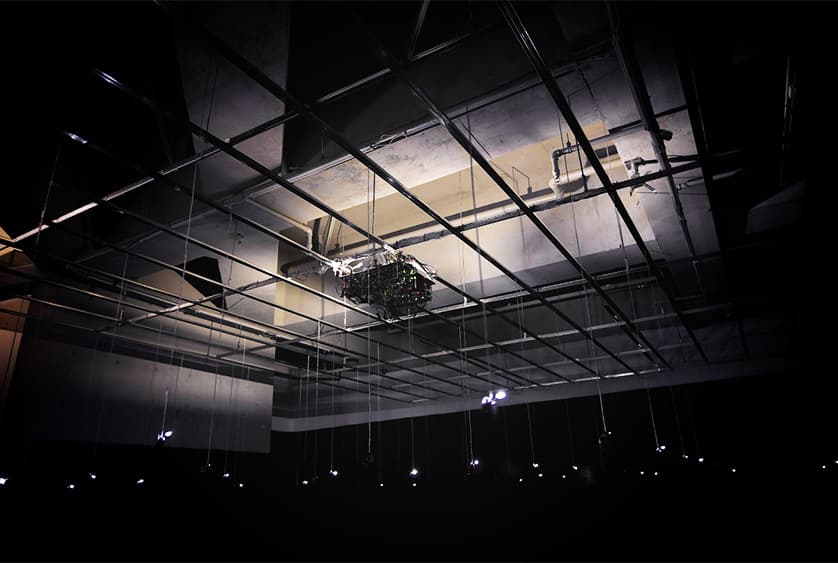 김상진 <Sound Sculpture_phantom sign>, mixed media, 2014