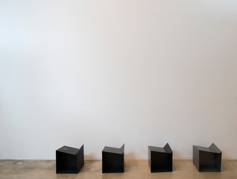 MöBIUS STRIP, 1st Floor Installation view at ONE AND J.GALLERY, 2017