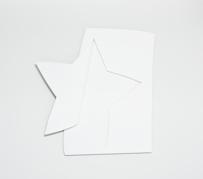 Wonwoo Lee. Star01, 2017. Steel, paint, acrylic, Version of 3, 123 x 109 cm. Courtesy of the artist and PKM Gallery.