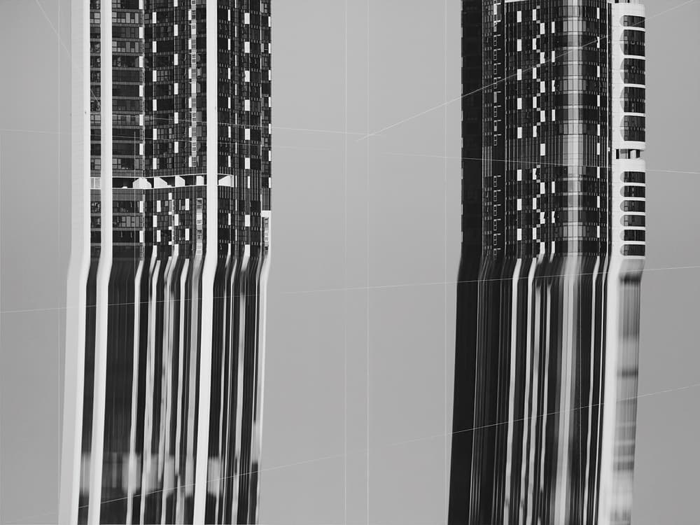 ⓒ김천수, Low-cut #08, acrylic ink on archival pigment print, 144 X 183 cm, 2018