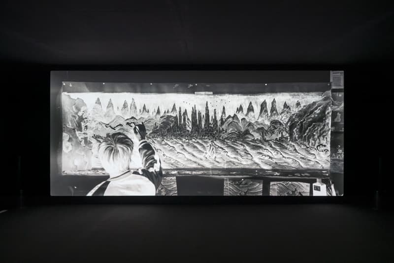박찬경, 늦게 온 보살, 2019, HD 영화, 흑백, 4.1채널 사운드, 55분, 사진: 홍철기