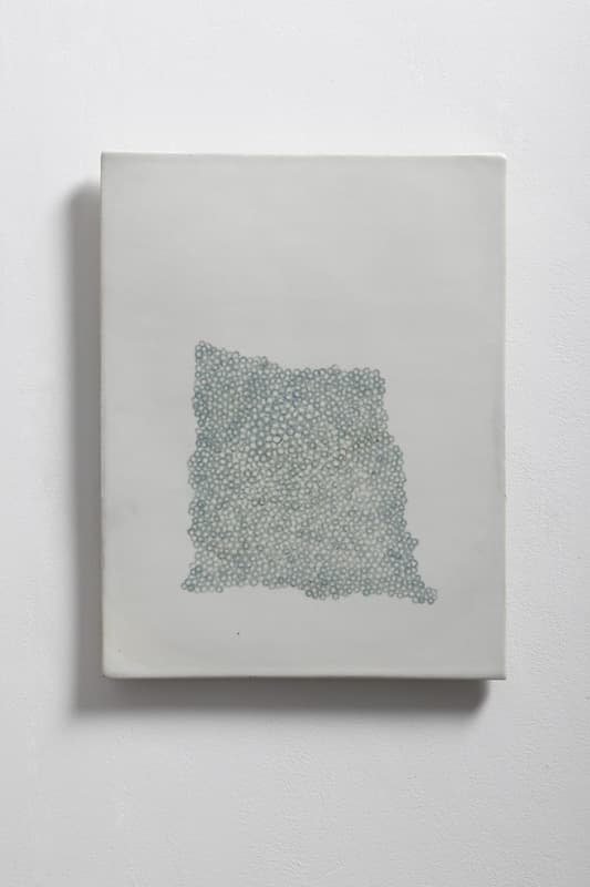 곽경화, Untitled, ceramic, 30x39x2.5cm, 2016