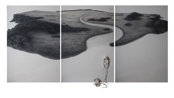  지연리, <일마라>_ 162.5x336cm_ 연필,콘테,오브제_ 2012