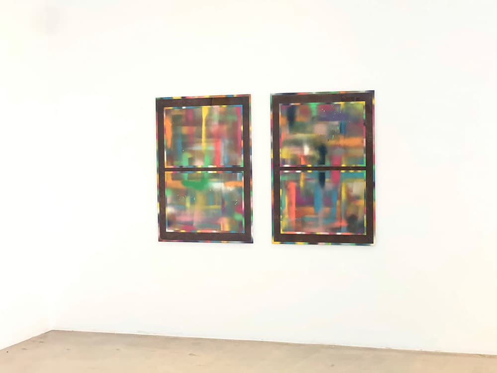 최기창, 〈순환하는 밤〉, 2021. 철판 위에 페인트 스프레이, 부식, 레진, 각 116 x 81 cm.