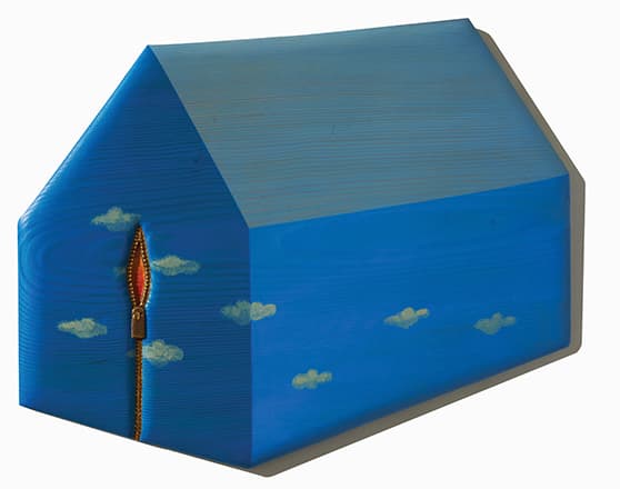 심정은, 집-촛불, 2013, 나무 위에 채색, 72.7x56x3cm