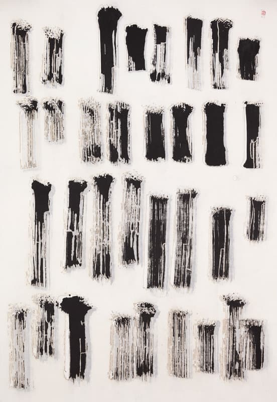 Minjung Kim, Phasing, 2017, mixed media on mulberry Hanji paper, 205 x 145 cm