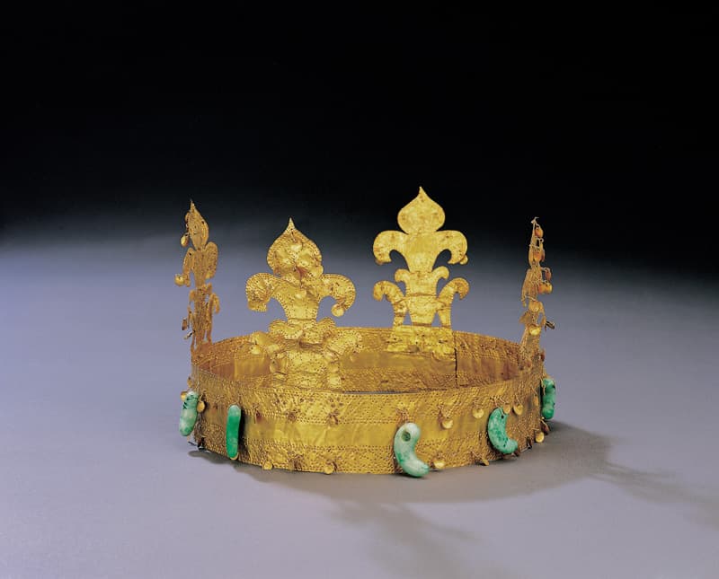 금관 金冠 Gold Crown 가야 6세기 높이 11.5㎝ 국보 제138호 리움