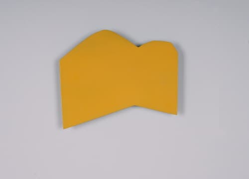 이정배, Yellow-Strong 노랑-센 2016 33X38.9X4.5cm  F.R.P, urethane paint