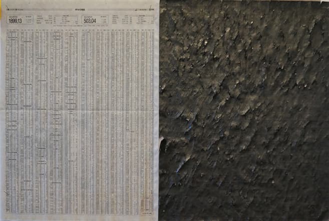 2010.11.17 증권, 2010, Newspaper, pencil, 55x81cm
