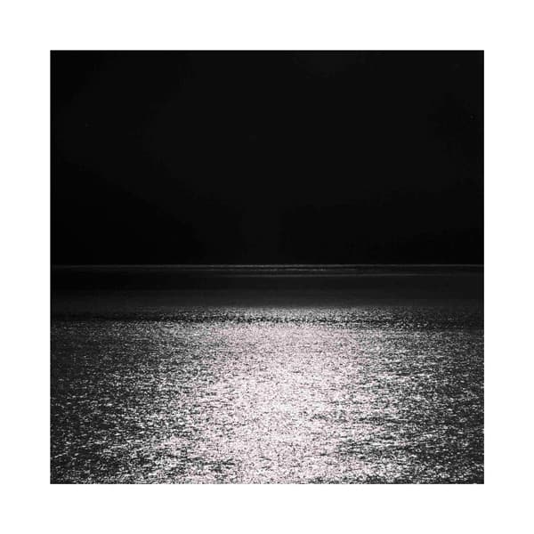장민승, Black Sunset, 2012-17, pigment print, 120 x 120 cm