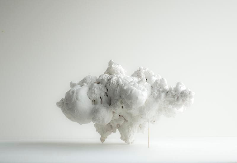 KOO HYUNMO. 정물, 2018, 우레탄, 에폭시, 30 x 45 x 30 cm, Courtesy of the artist & PKM Gallery