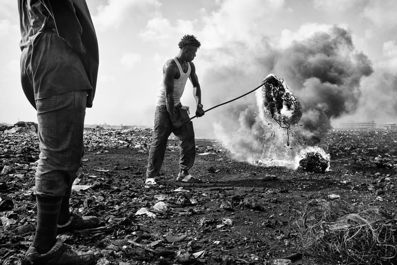 신웅재_From Sand to Ash: Agbogbloshie, Ghana. Aug. 19, 2017