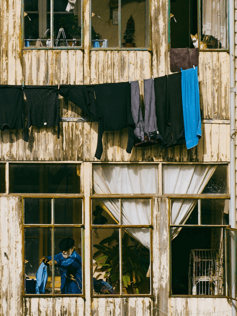 K. Chae, Valparaiso, Chile. 2017. 24x36 inch. digital pigment print. 1/20