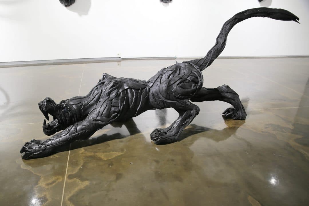 지용호, Jaguar 10, 2019, Used tire, stainless steel, 285x85x125cm
